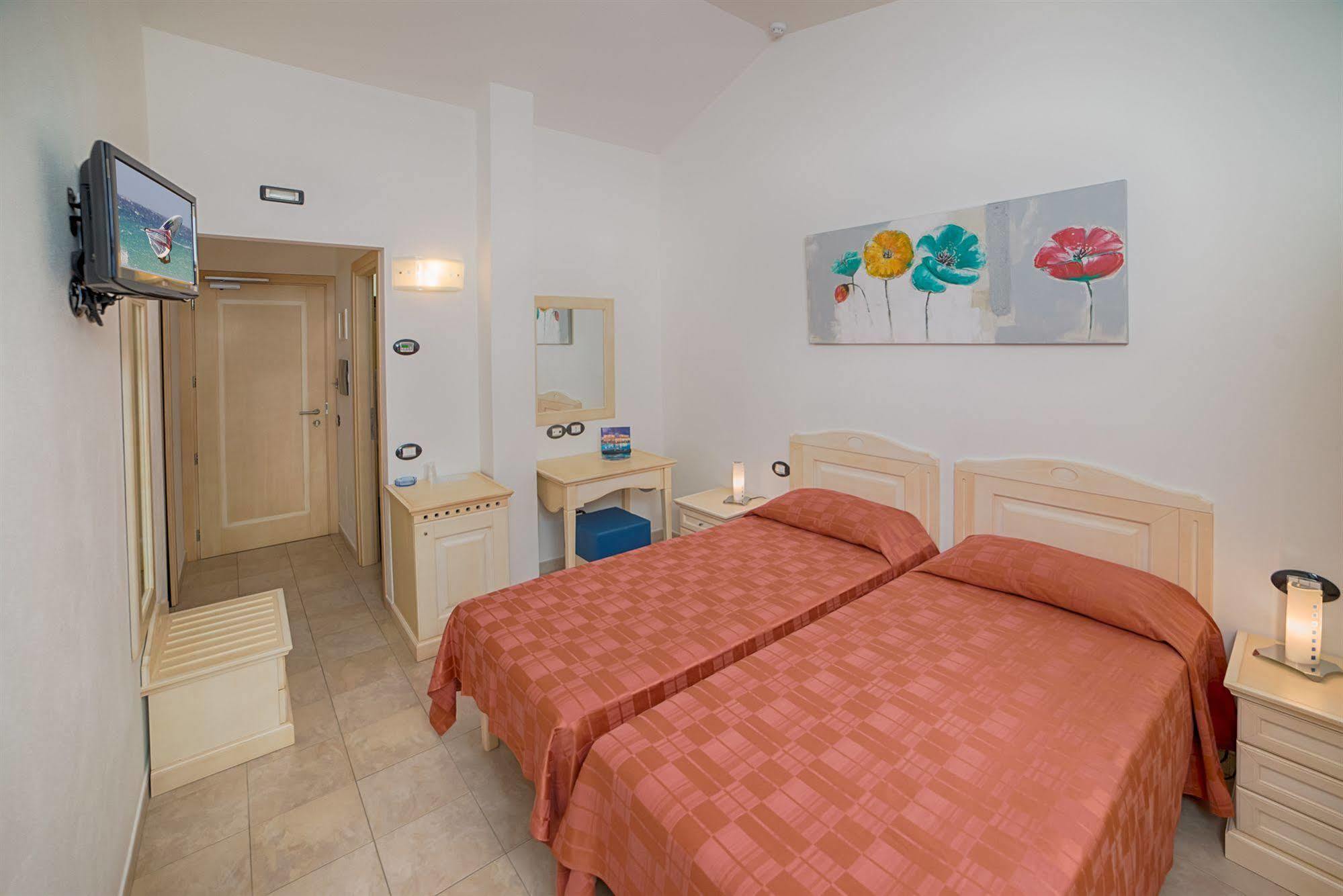 Hotel Ristorante Il Vascello Costa Rei